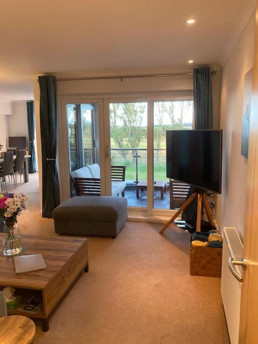 Beautiful 2 Bedroom Flat Overlooking Golf Course 카누스티 외부 사진